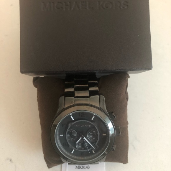 Michael Kors Watch - Picture 1 of 7